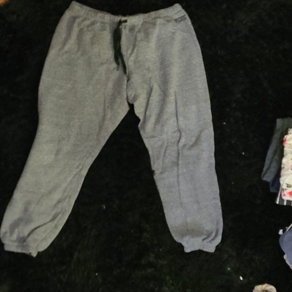 Sweat pants